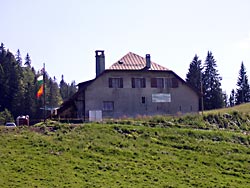 Refuge de la Trelasse ( **** )